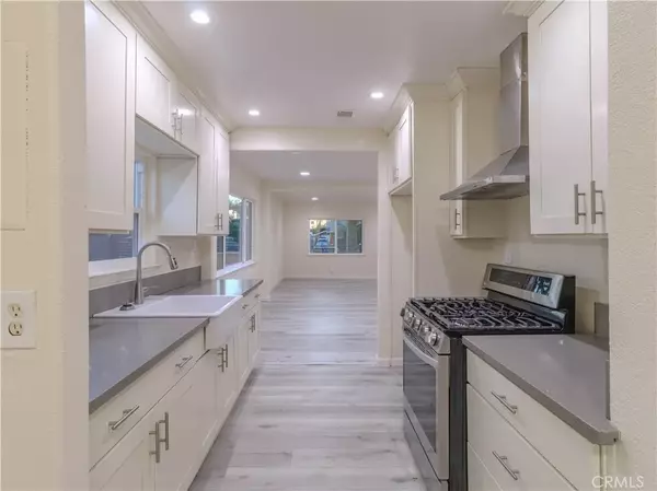 Santa Ana, CA 92707,1435 Orange