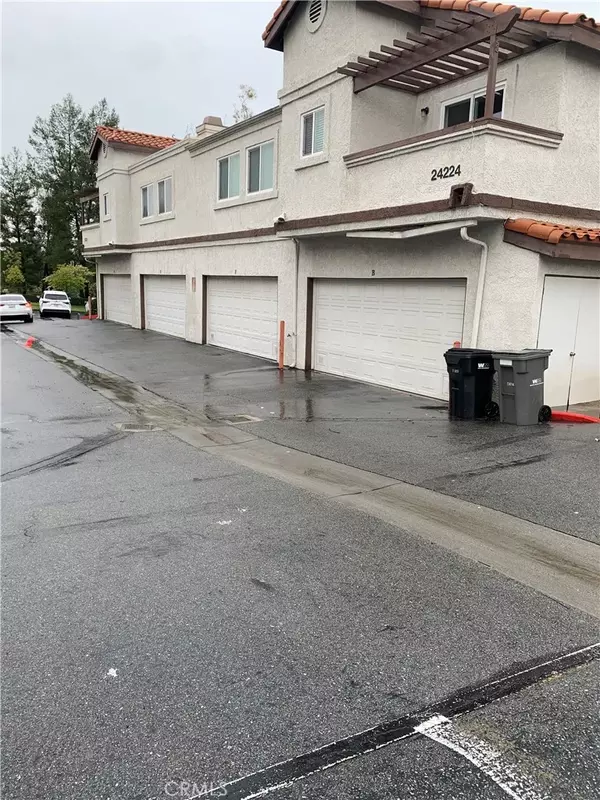 Diamond Bar, CA 91765,24224 Sylvan Glen Road #F