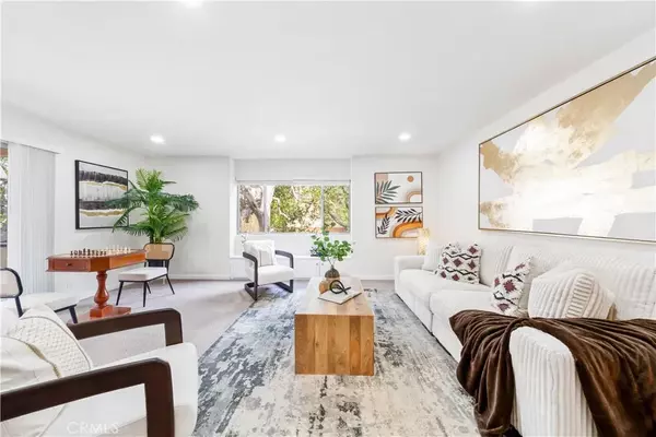 Culver City, CA 90230,5674 Windsor Way #201