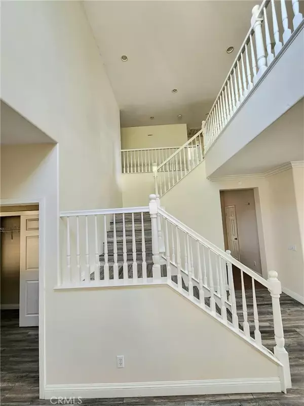Corona, CA 92883,10886 Cameron Ct