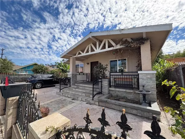 Long Beach, CA 90813,1528 E 11th Street