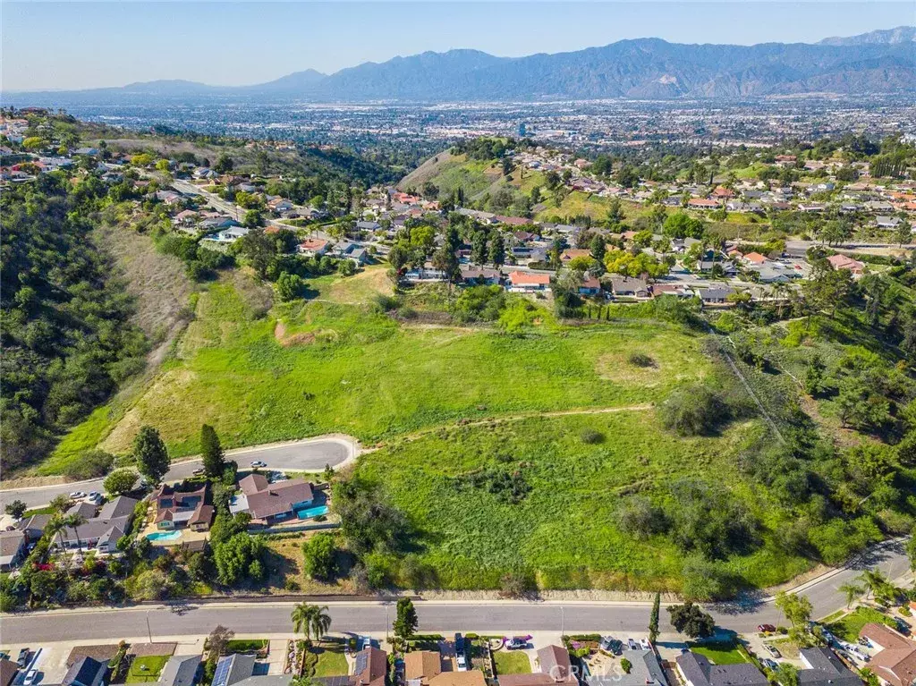 Walnut, CA 91789,16 Camelback