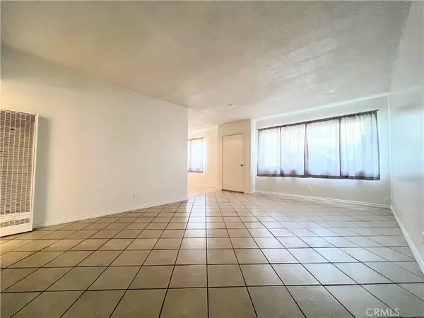 Azusa, CA 91702,216 N Dalton Avenue #218