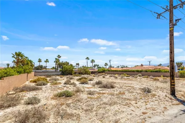 Palm Springs, CA 92262,2260 N Sunrise