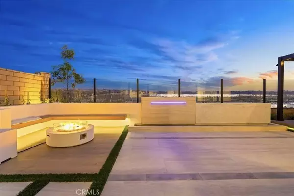 Walnut, CA 91789,22090 Portofino