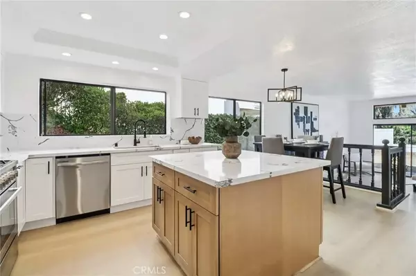 San Juan Capistrano, CA 92675,27941 Via Estancia