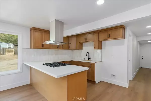 Claremont, CA 91711,260 Olive Street