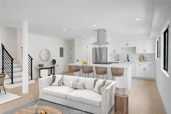 Santa Monica, CA 90401,1334 9th Street #4