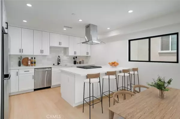 Santa Monica, CA 90401,1334 9th Street #2
