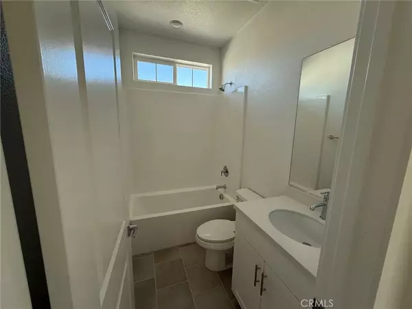 Eastvale, CA 92880,12768 Sila Way