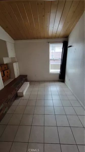 120 W Marshall Boulevard, San Bernardino, CA 92504