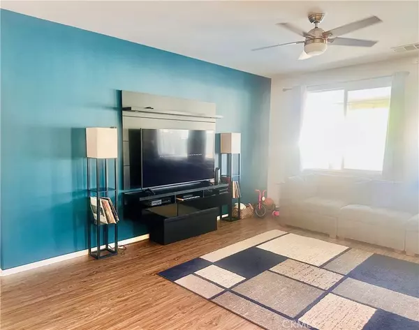 San Jacinto, CA 92582,1433 Chardonnay