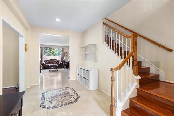 Anaheim Hills, CA 92807,1285 N Fairbury