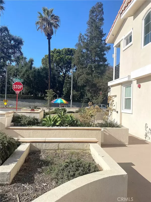 Alhambra, CA 91801,300 E Alhambra Road #A