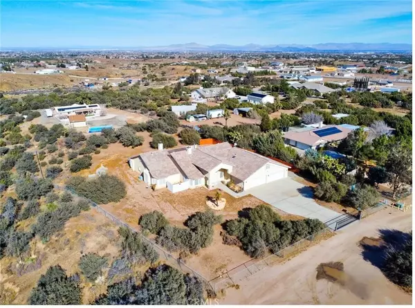 Oak Hills, CA 92344,9920 Sage Street