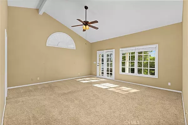 Fallbrook, CA 92028,1011 Farrand Court