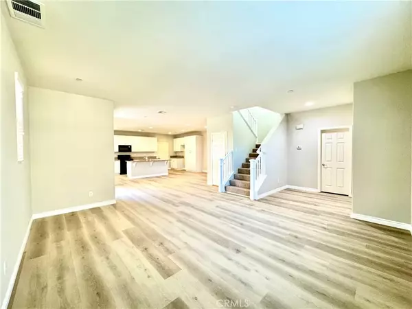 Eastvale, CA 92880,5962 Silveira Street