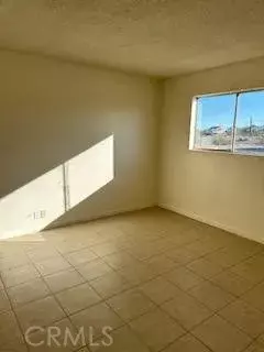 Needles, CA 92363,1932 Erin Drive #8