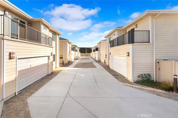 Pomona, CA 91766,640 W Grand Avenue