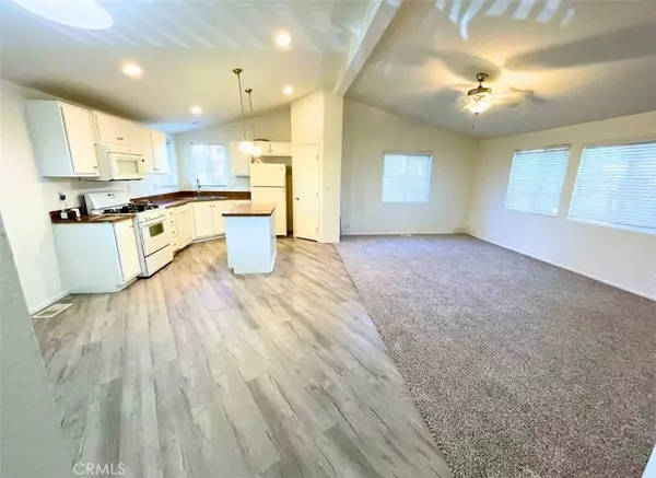 Hemet, CA 92545,2205 W Acacia #6