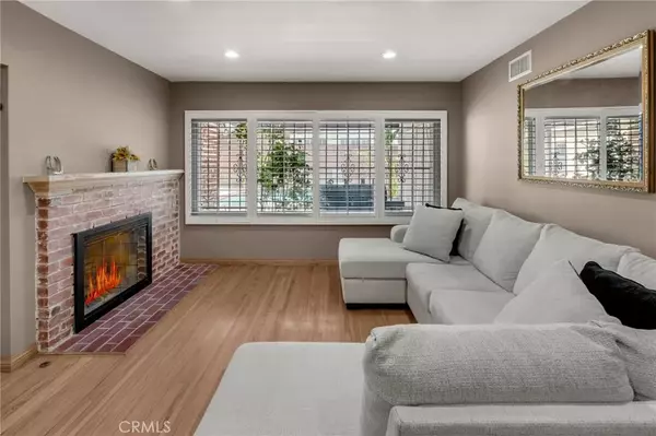 Inglewood, CA 90303,10624 S 6th Avenue