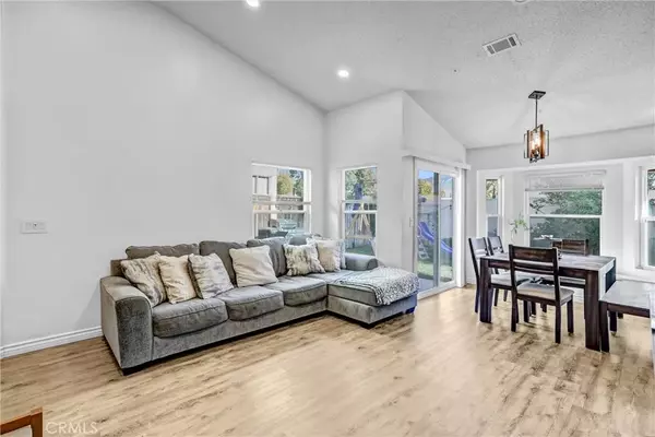 Fontana, CA 92337,14519 El Contento