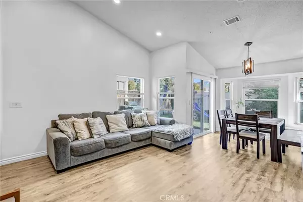 Fontana, CA 92337,14519 El Contento