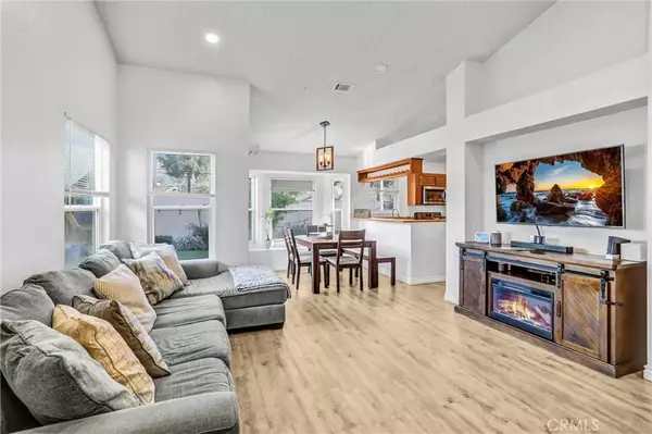 Fontana, CA 92337,14519 El Contento