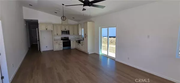 Lake Elsinore, CA 92530,237 E Prospect Street