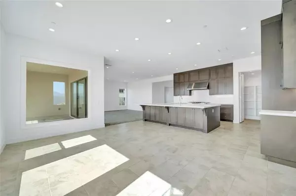 Porter Ranch, CA 91326,20638 W Deer Grass Ct Court