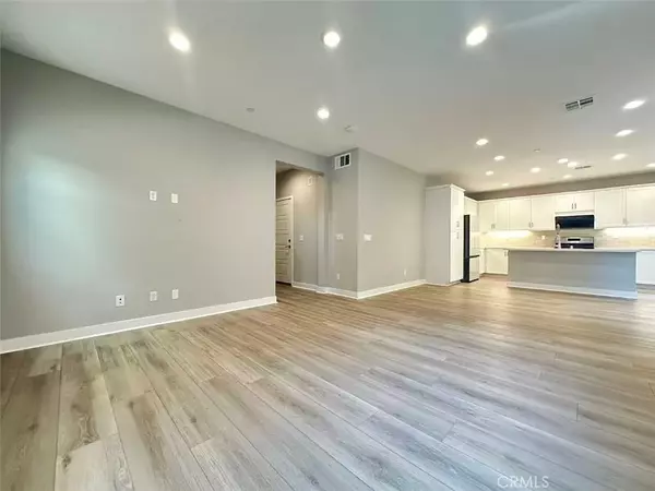 Ontario, CA 91761,4224 S Crisanta Privado