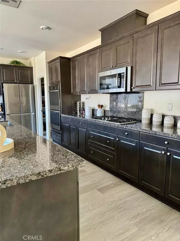 Fontana, CA 92336,5144 Godinez