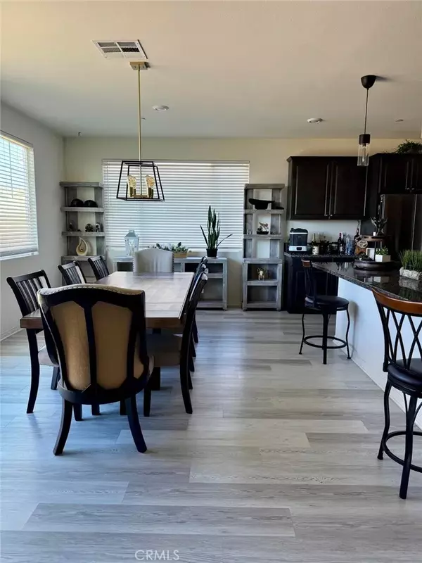 Fontana, CA 92336,5144 Godinez