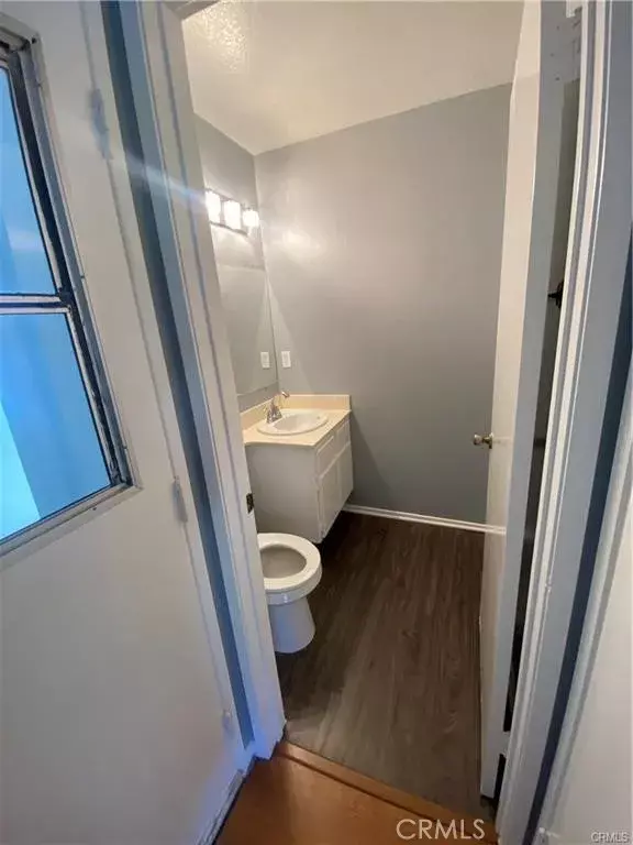 Ontario, CA 91761,331 E Cottonwood