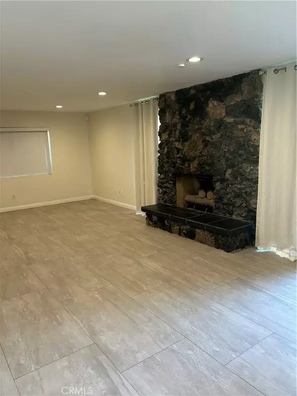 Upland, CA 91786,1397 N 3RD AVE