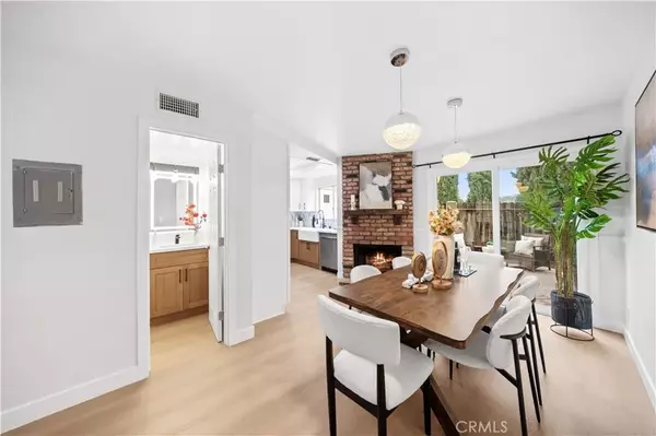 La Habra, CA 90631,409 W Mountain View #6