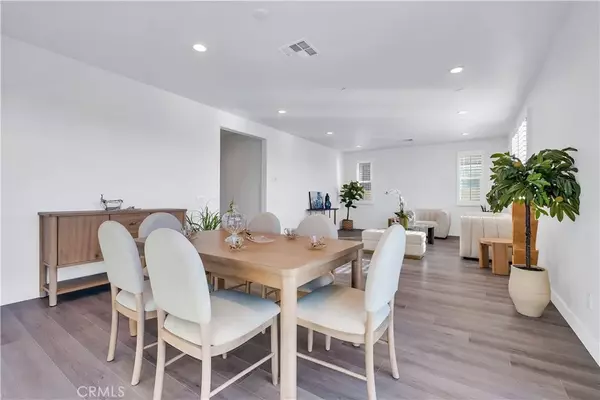 Perris, CA 92570,585 Haystack Loop