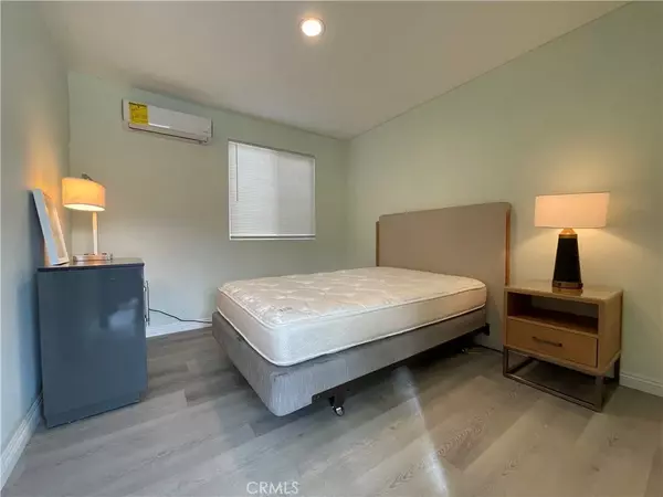 Chino, CA 91710,12811 Oaks