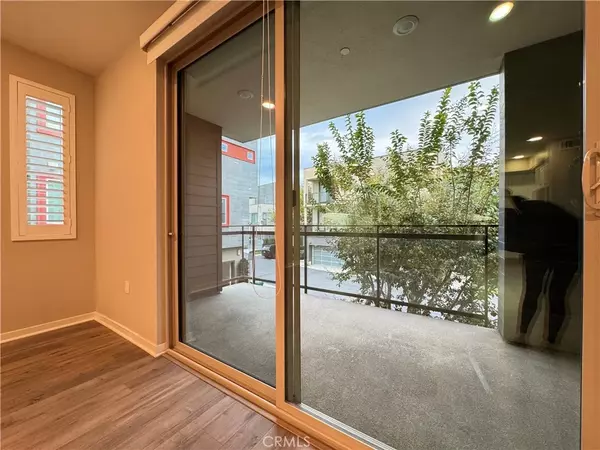 Irvine, CA 92612,175 Bowery