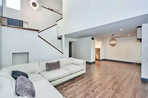 Fullerton, CA 92835,2853 Park Vista Court