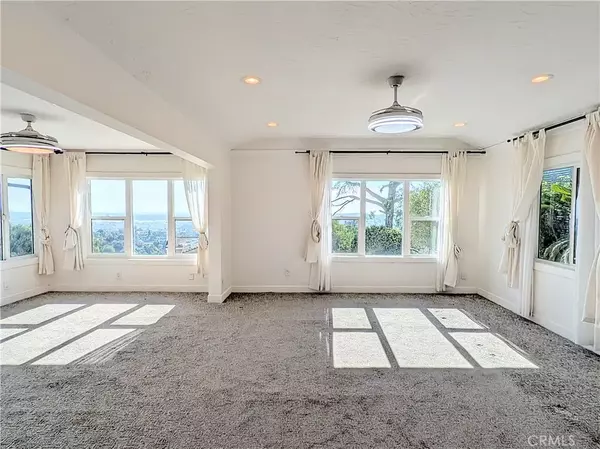 La Habra Heights, CA 90631,1108 Dorothea