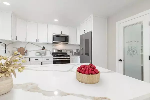 Riverside, CA 92506,5659 Carson Road