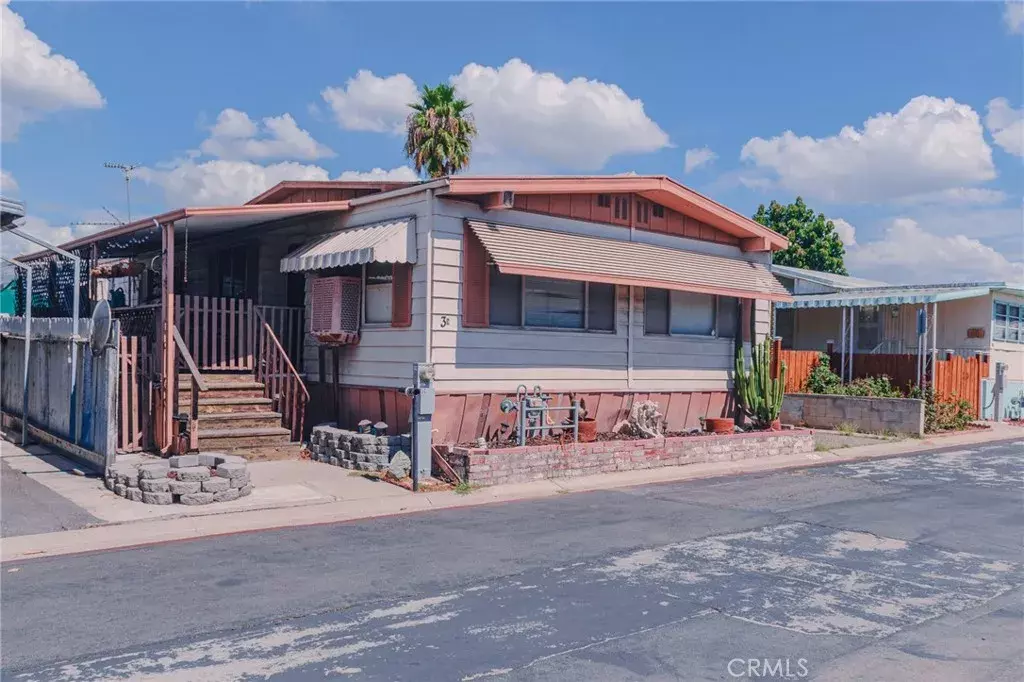 La Puente, CA 91744,650 La Seda Rd #3C