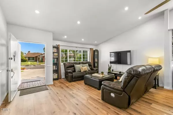 Oxnard, CA 93035,2531 Raft Lane