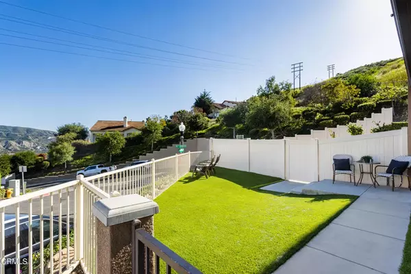 Santa Paula, CA 93060,924 Coronado Circle