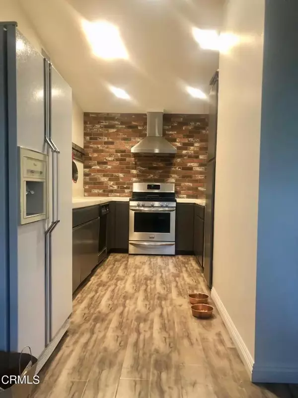 Agoura Hills, CA 91301,29111 Thousand Oaks Boulevard #B