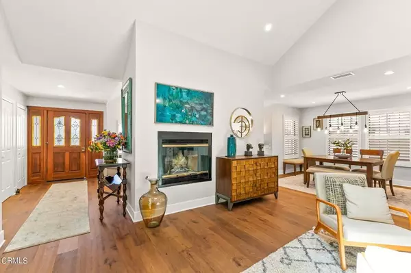 Ojai, CA 93023,884 S La Luna Avenue