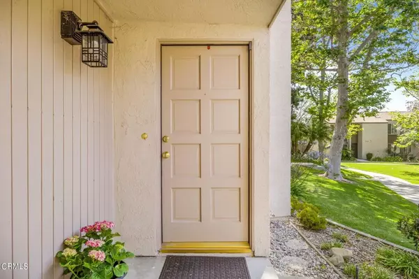 Ventura, CA 93003,1220 Llama Court