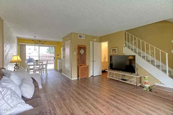 Ventura, CA 93003,1133 Badger Circle #OR