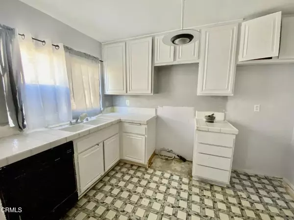 Simi Valley, CA 93063,3469 Lockwood Court #53